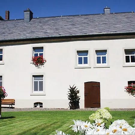 Braunlauf 03 Dom wakacyjny Burg Reuland